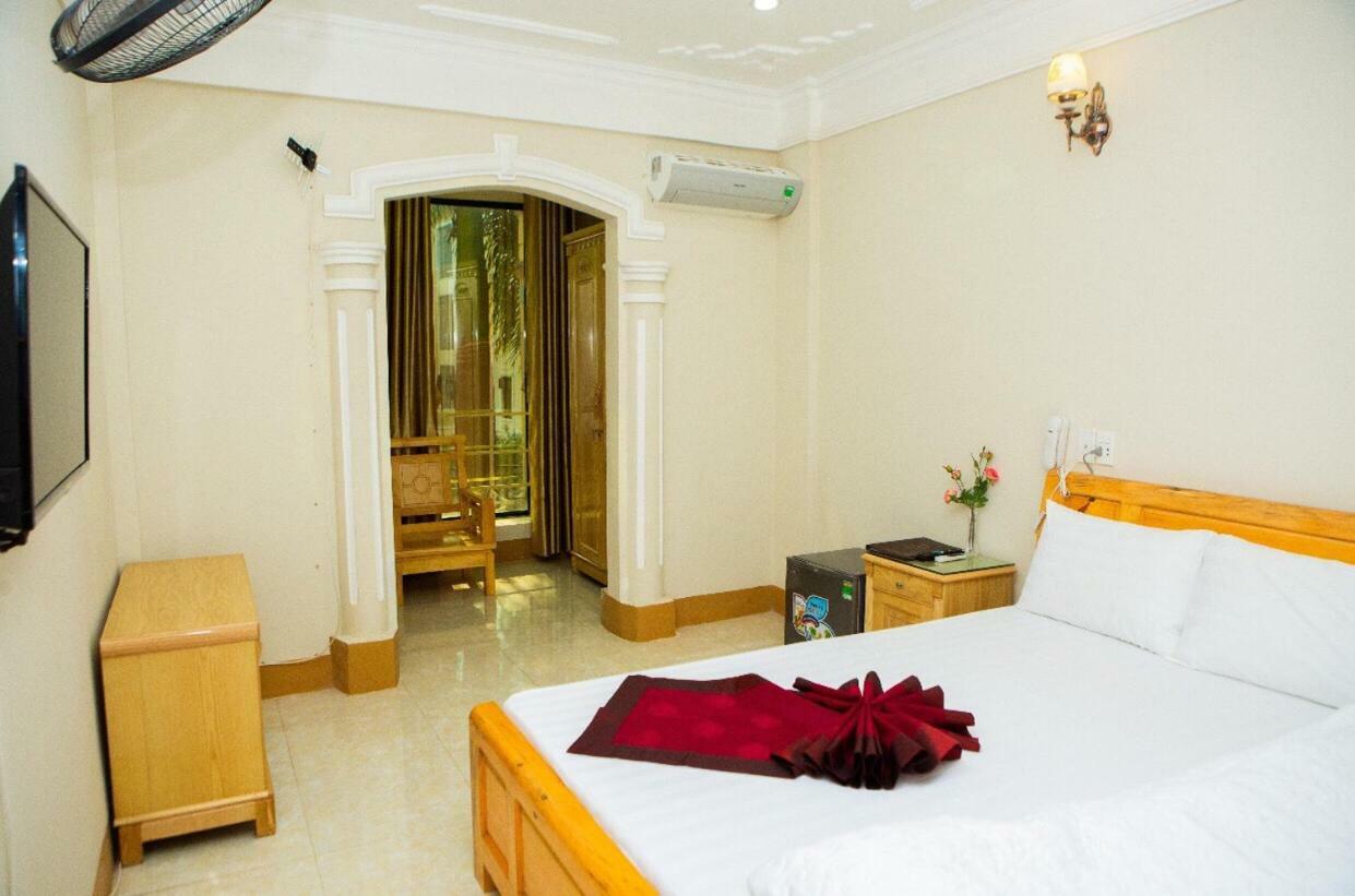 Phong Lan Hotel Son La Exteriör bild
